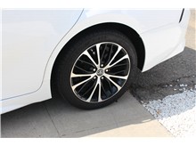 2021 Toyota Camry SE Sedan 4D Thumbnail 11
