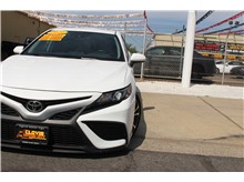 2021 Toyota Camry SE Sedan 4D Thumbnail 3