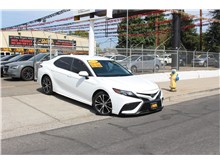 2021 Toyota Camry SE Sedan 4D Thumbnail 6