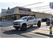 2020 Chevrolet Silverado 1500 Double Cab LT Pickup 4D 6 1/2 ft Thumbnail 2