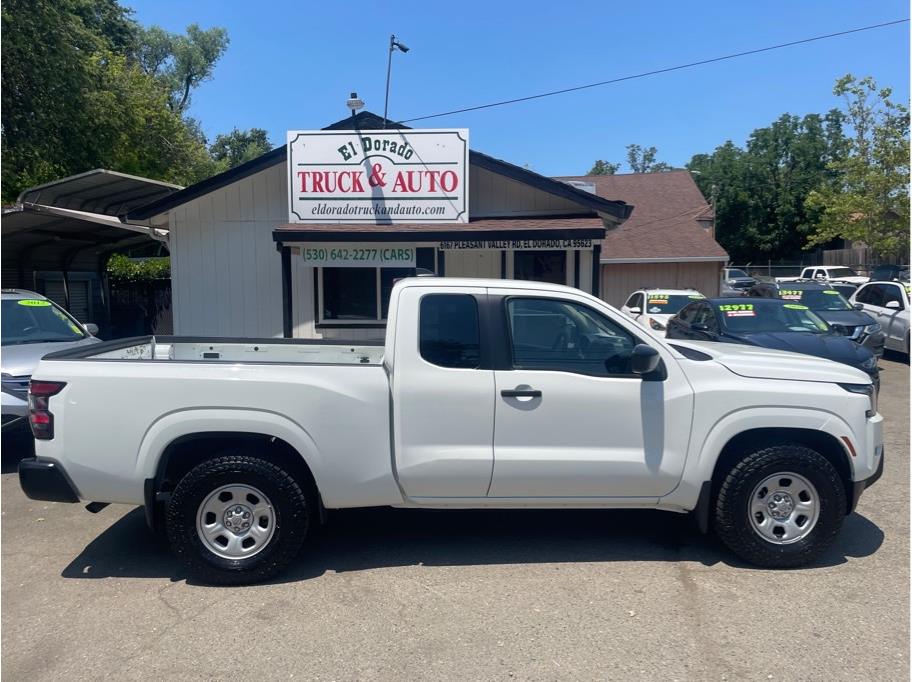 2022 Nissan Frontier King Cab *One Owner, Clean Carfax*