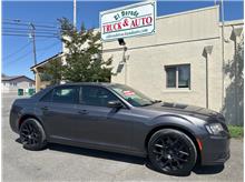 2019 Chrysler 300 WOW HARD TO FIND ALL WHEEL DRIVE LOW MILES!!!
