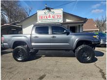 2020 Toyota Tacoma Double Cab WOW!!! MUST SEE LOW MILES 4X4 EYE BALL....