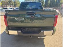 2022 Toyota Tundra CrewMax * 1-Owner Crew Max 4X4! * Thumbnail 3