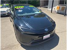 2023 Toyota Prius LE Hatchback 4D Thumbnail 10