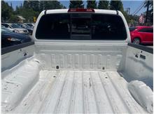 2022 Nissan Frontier King Cab *One Owner, Clean Carfax* Thumbnail 8