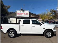 2021 Ram 1500 Classic Crew Cab Tradesman Pickup 4D 5 1/2 ft Thumbnail 1