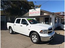 2021 Ram 1500 Classic Crew Cab Tradesman Pickup 4D 5 1/2 ft Thumbnail 2