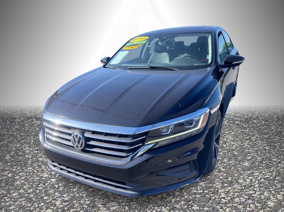 2022 Volkswagen Passat SE Sedan 4D
