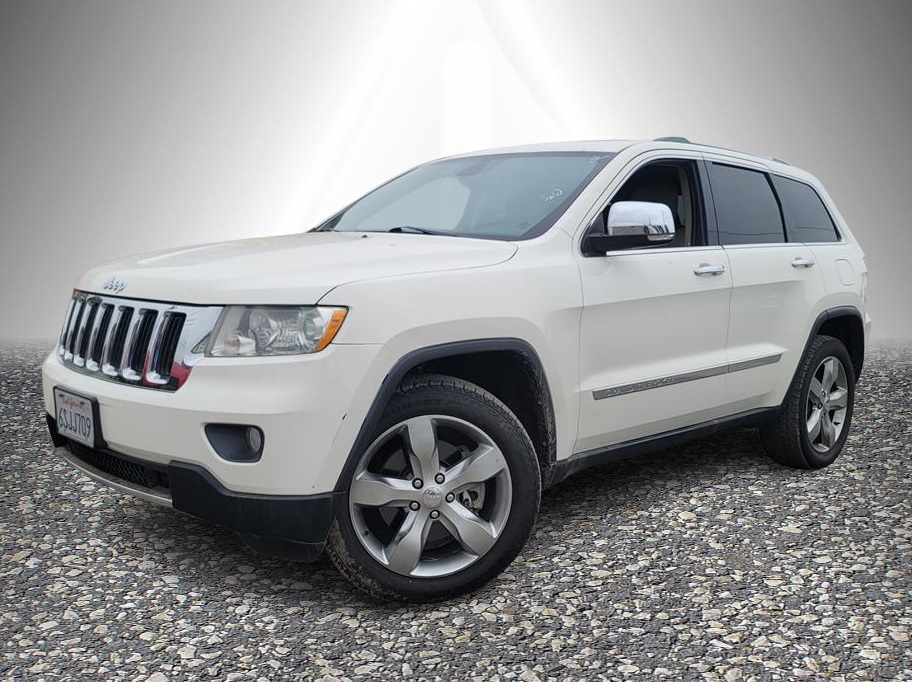 2011 Jeep Grand Cherokee Limited's photo