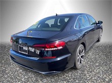 2022 Volkswagen Passat SE Sedan 4D Thumbnail 5