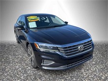 2022 Volkswagen Passat SE Sedan 4D Thumbnail 7