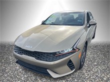 2022 Kia K5 LXS Sedan 4D