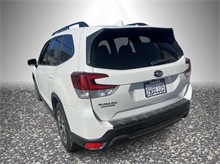 2021 Subaru Forester Premium Sport Utility 4D Thumbnail 3