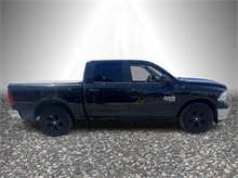 2021 Ram 1500 Classic Crew Cab SLT Pickup 4D 5 1/2 ft Thumbnail 6