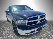 2021 Ram 1500 Classic Crew Cab SLT Pickup 4D 5 1/2 ft Thumbnail 7