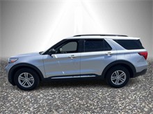 2022 Ford Explorer XLT Sport Utility 4D Thumbnail 2