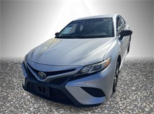 2020 Toyota Camry SE Nightshade Edition Sedan 4D Thumbnail 1