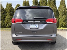 2023 Chrysler Voyager LX Van 4D Thumbnail 6