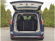 2023 Chrysler Pacifica Touring L Van 4D Thumbnail 11