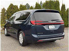 2023 Chrysler Pacifica Touring L Van 4D Thumbnail 5