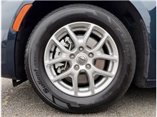 2023 Chrysler Pacifica Touring L Van 4D Thumbnail 9