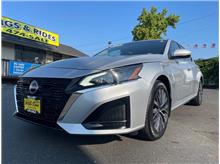 2023 Nissan Altima 1 OWNER! Low Miles! 30+ plus MPG AWD Clean CarFax! Thumbnail 12