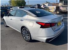 2023 Nissan Altima 1 OWNER! Low Miles! 30+ plus MPG AWD Clean CarFax! Thumbnail 4