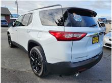 2021 Chevrolet Traverse 1 Owner 3rd Row Seating AWD Clean CarFax Low Miles Thumbnail 3