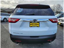 2021 Chevrolet Traverse 1 Owner 3rd Row Seating AWD Clean CarFax Low Miles Thumbnail 4
