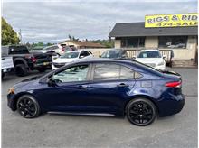 2020 Toyota Corolla Awesome MPG CLEAN CARFAX Low MILES & fun to drive! Thumbnail 4