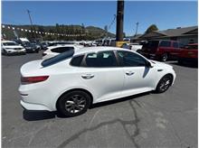 2019 Kia Optima Low Miles! AMAZING MPG!  CLEAN CARFAX! ZOOM ZOOM! Thumbnail 10