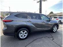 2020 Toyota Highlander 1 Owner! 3rd ROW seating! Clean CarFax! AWD! Thumbnail 11