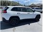 2016 Jeep Cherokee 1 Owner! Low Miles! Great MPG! 4x4! Its a Jeep! Thumbnail 7