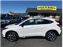 2020 Honda HR-V 1 Owner 30 Plus MPG Perfect commuter! Clean Carfax Thumbnail 4