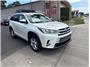 2018 Toyota Highlander Hybrid Limited Sport Utility 4D Thumbnail 3