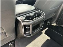 Vehicle Thumb #17