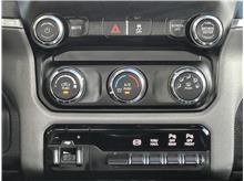 Vehicle Thumb #26