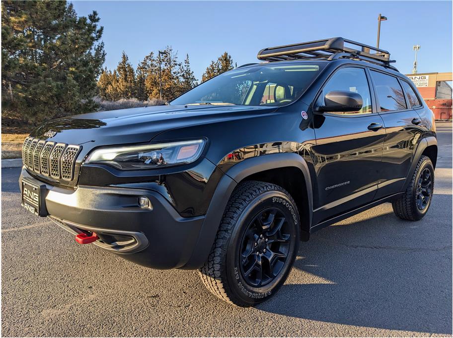 2020 Jeep Cherokee from Auto Network Group Northwest Inc.