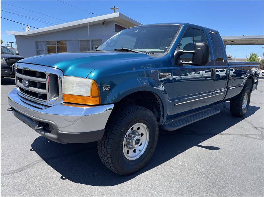 2000 Ford F250 Super Duty Super Cab from High Road Autos