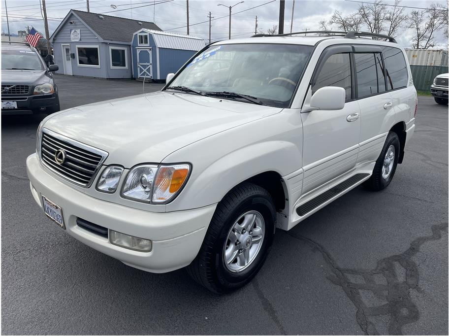 2000 Lexus LX from High Road Autos