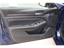 Vehicle Thumb #12