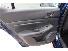 Vehicle Thumb #16