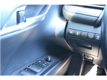 Vehicle Thumb #30