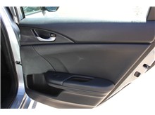 Vehicle Thumb #18