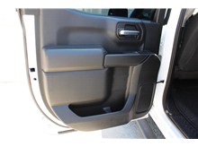 Vehicle Thumb #16