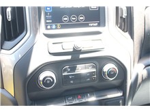 Vehicle Thumb #33