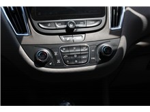 Vehicle Thumb #33