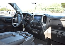 Vehicle Thumb #21