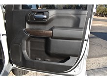 Vehicle Thumb #22